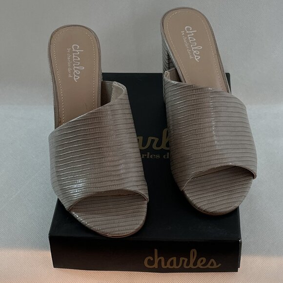 Charles by Charles David Reveal Dark Taupe Lizard Print Chucky Heel Sandals - Picture 1 of 7